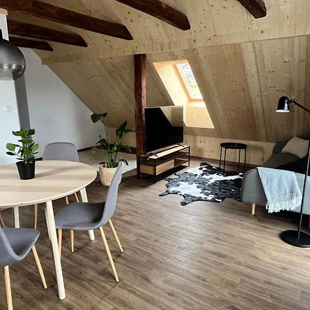 Sanky Apartmany Liberec Buitenkant foto